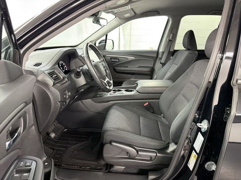 Certified 2024 Honda Ridgeline Sport image 5