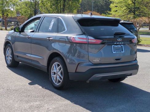 Used 2024 Ford Edge SEL AWD/4WD image 5