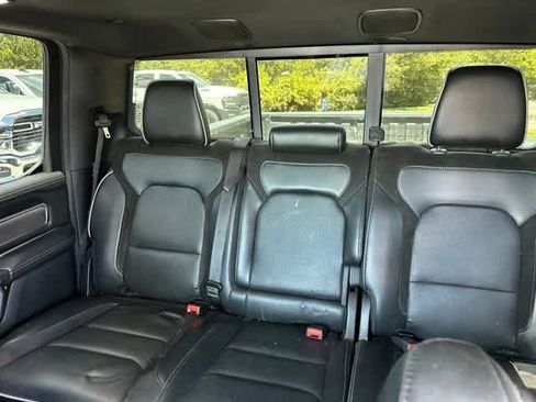 Used 2019 RAM 1500 Laramie AWD/4WD image 6