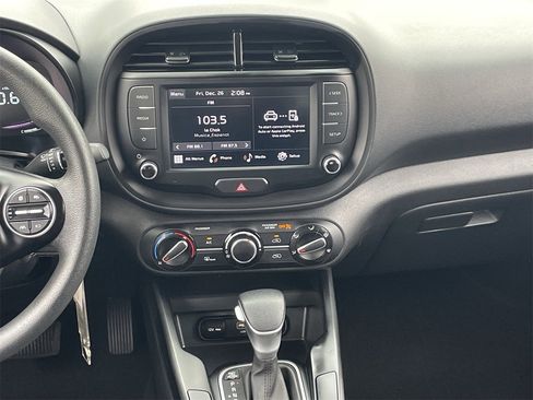 Used 2023 Kia Soul LX w/ Option Group 015 image 16