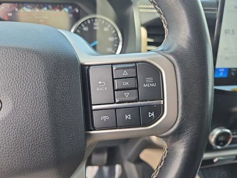 Used 2023 Ford Expedition Max Limited image 18