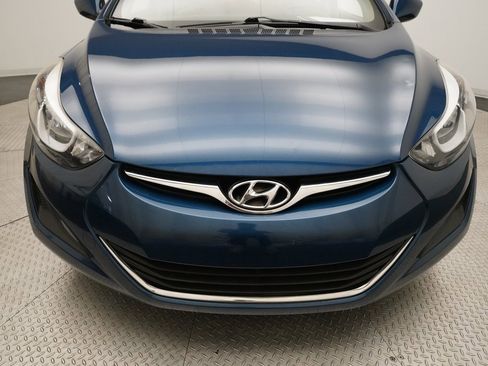 Used 2016 Hyundai Elantra SE image 20