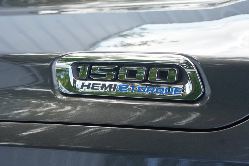 Used 2023 RAM 1500 Big Horn AWD/4WD image 10