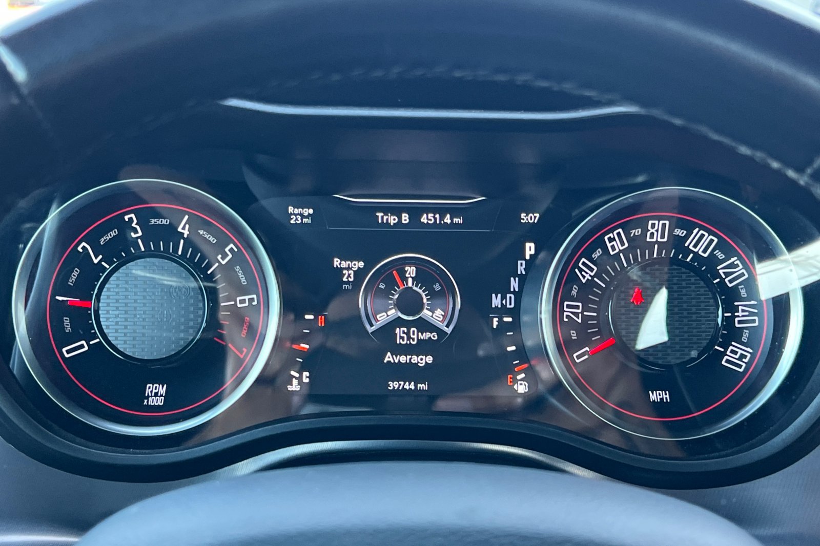 Used 2019 Dodge Challenger SXT RWD image 23