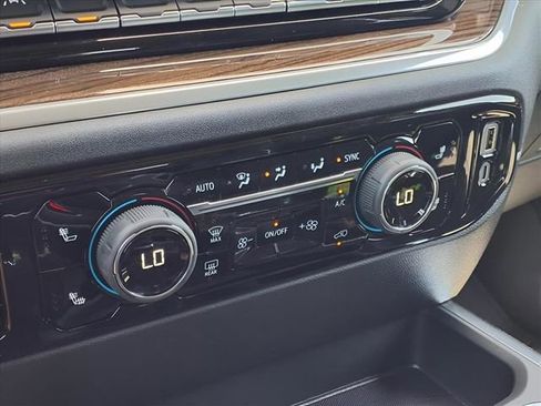 New 2025 Chevrolet Silverado 1500 LT image 13