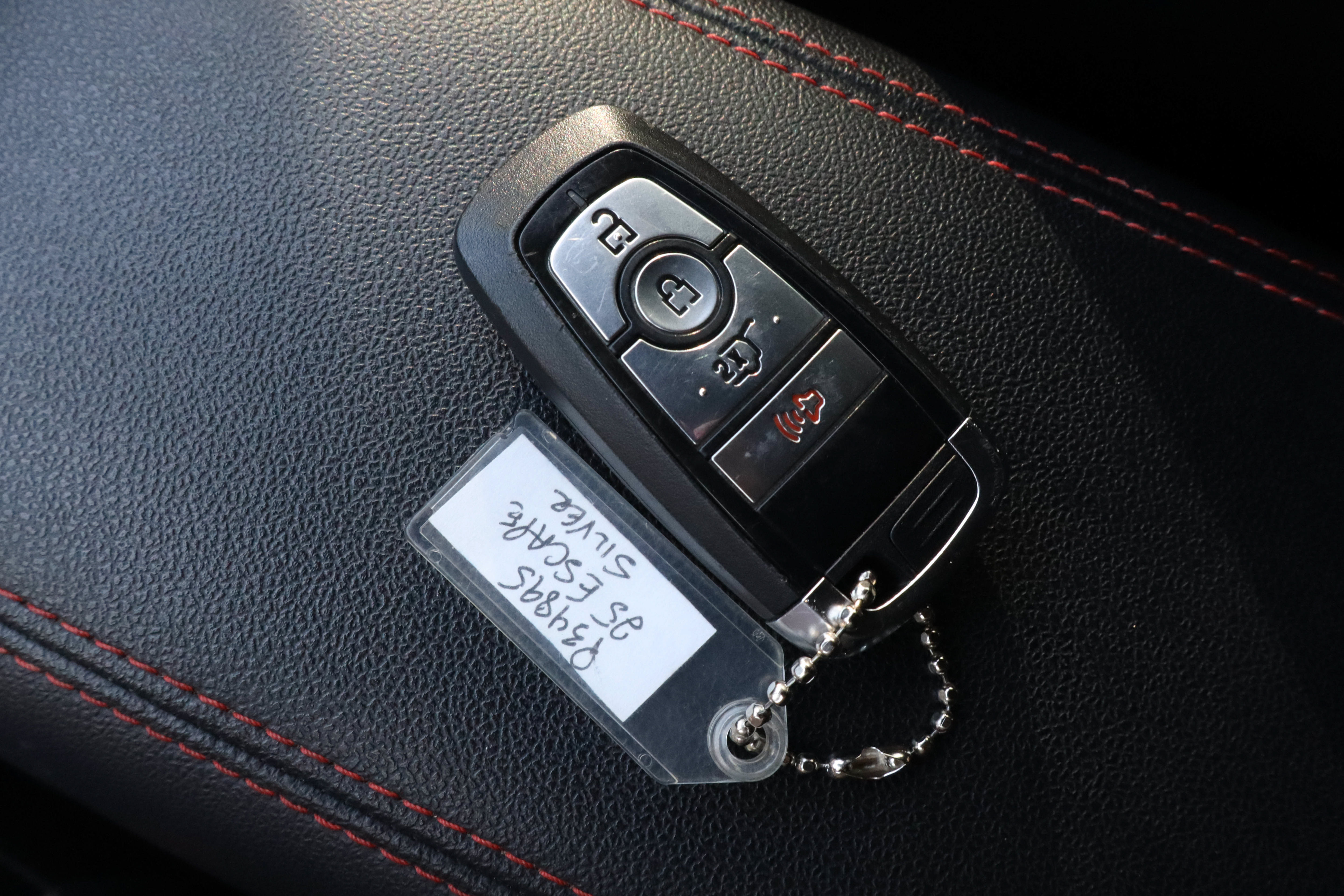 Used 2025 Ford Escape ST-Line FWD image 28