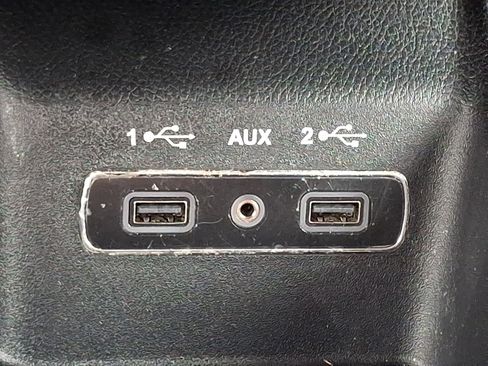 Used 2019 Dodge Durango SXT AWD/4WD image 24
