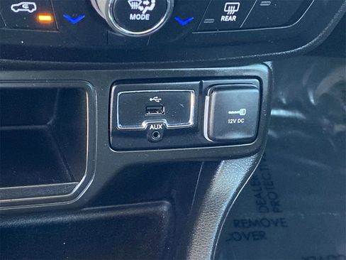 Used 2020 Jeep Renegade Altitude image 27