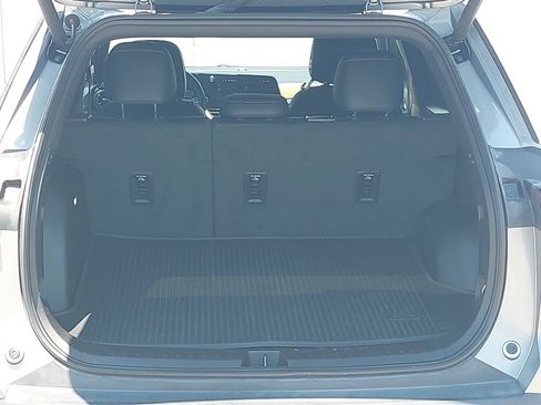 Used 2025 Chevrolet Equinox ACTIV w/ Safety and Technology Package FWD image 11