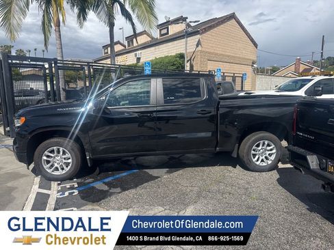 Used 2026 Chevrolet Silverado 1500 RST image 3
