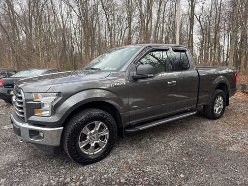 Used 2015 Ford F150 XLT w/ Equipment Group 301A Mid image 5