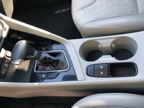Used 2019 Kia Niro EX FWD image 22