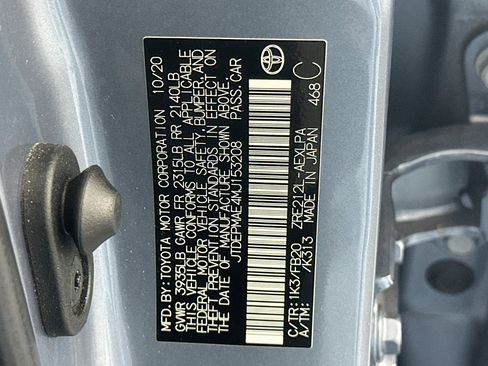 Used 2021 Toyota Corolla LE FWD image 12