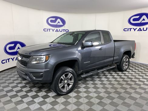 Used 2017 Chevrolet Colorado W/T w/ Custom Special Edition RWD image 6