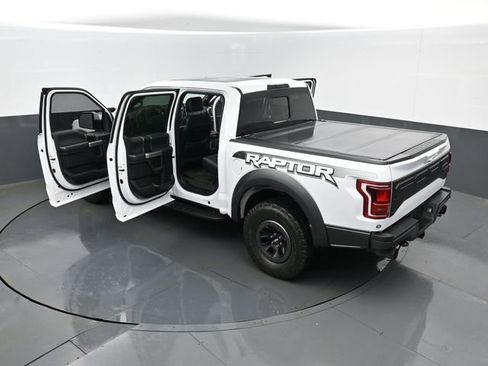 Used 2018 Ford F150 Raptor w/ Equipment Group 802A Luxury image 28