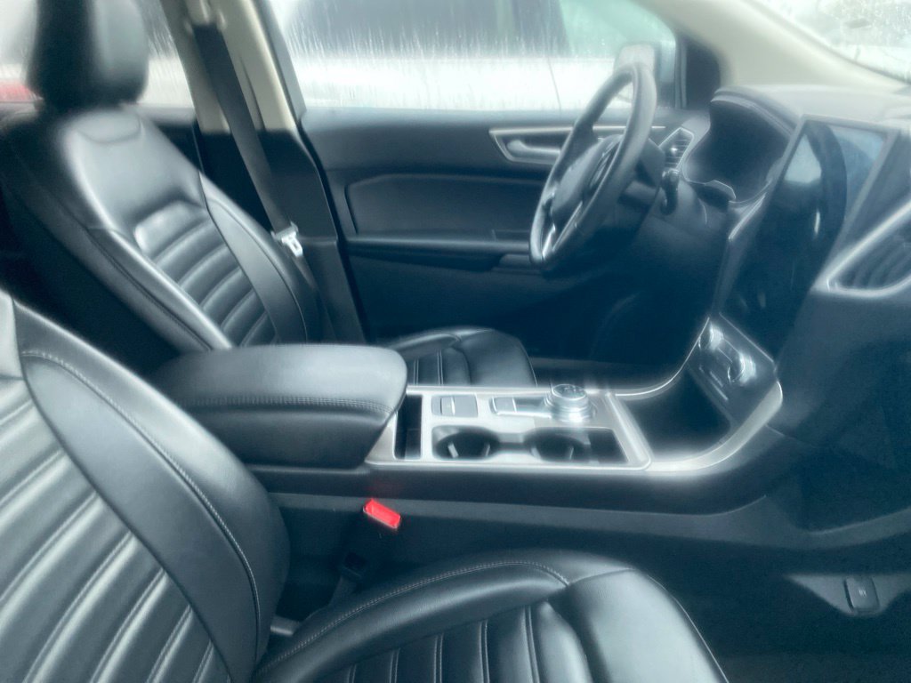 Used 2024 Ford Edge SEL AWD/4WD image 8