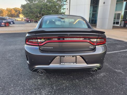 Used 2022 Dodge Charger R/T image 4