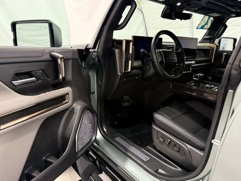 Used 2024 GMC Hummer EV 3X AWD/4WD image 31