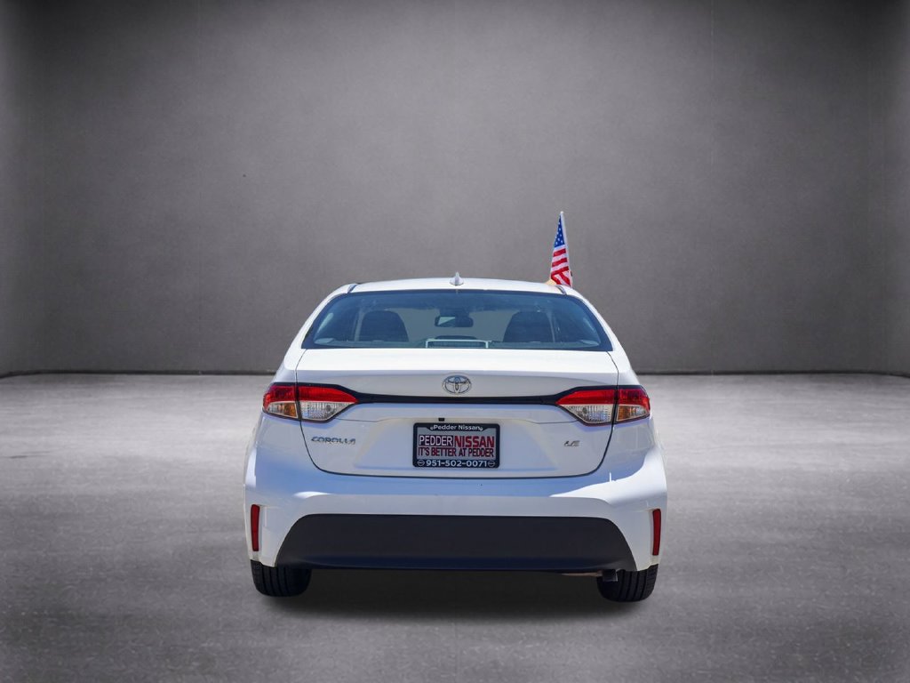 Used 2024 Toyota Corolla LE FWD image 6