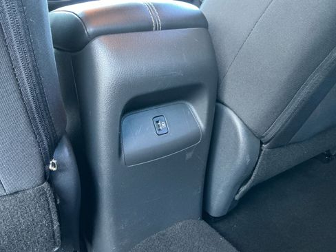 Used 2021 Nissan Sentra SV image 31