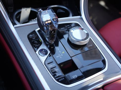 Used 2025 BMW 840i Coupe w/ M Sport Professional Package image 19