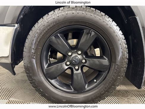 Used 2018 RAM 1500 SLT image 63