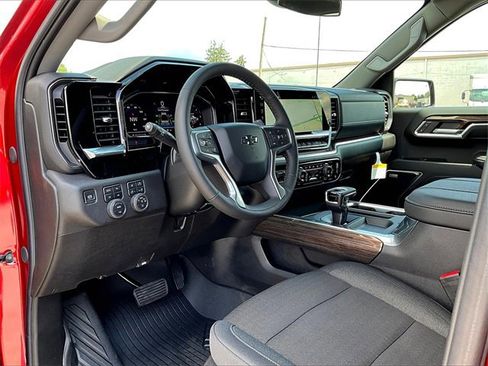 New 2025 Chevrolet Silverado 1500 RST image 8