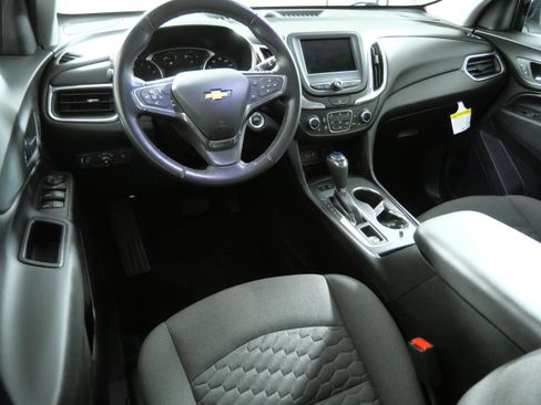 Used 2020 Chevrolet Equinox LT AWD/4WD image 4