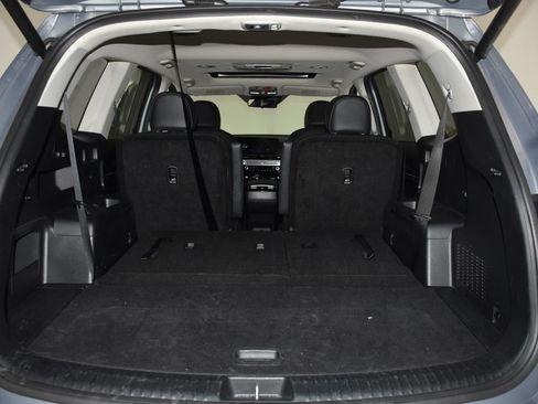 Used 2025 Kia Telluride S FWD image 33