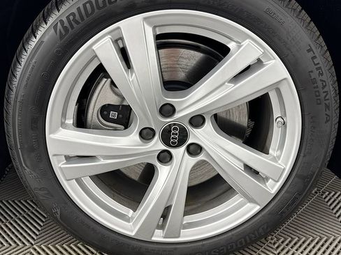 Used 2025 Audi A5 2.0T Premium Plus w/ Premium Plus image 32