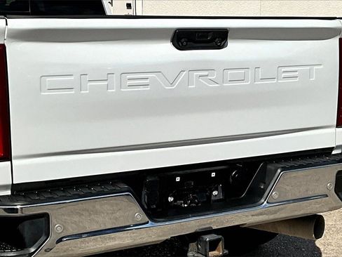 Used 2021 Chevrolet Silverado 3500 LTZ w/ LTZ Texas Edition image 25