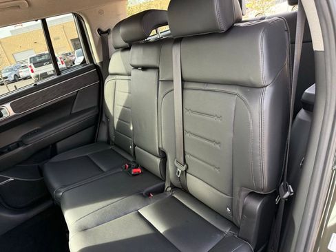 Certified 2024 Hyundai Santa Fe Limited image 21