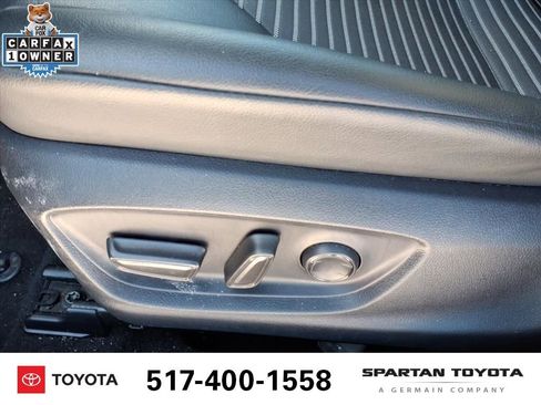 Used 2024 Toyota Camry SE image 14