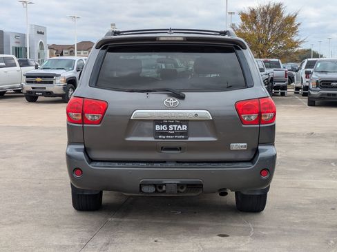 Used 2016 Toyota Sequoia Limited image 5