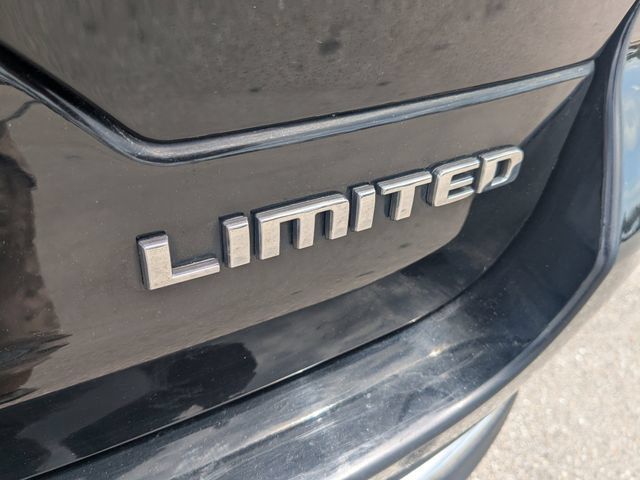 Used 2023 Jeep Grand Cherokee Limited AWD/4WD image 12