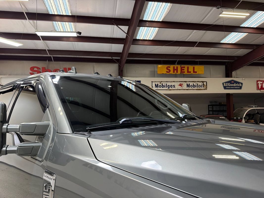 Used 2019 Ford F250 Lariat w/ Lariat Ultimate Package AWD/4WD image 46