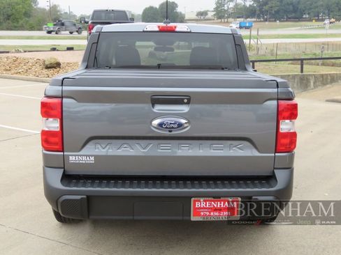 Used 2022 Ford Maverick XL image 5
