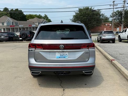 Used 2026 Volkswagen Atlas SE AWD/4WD image 7