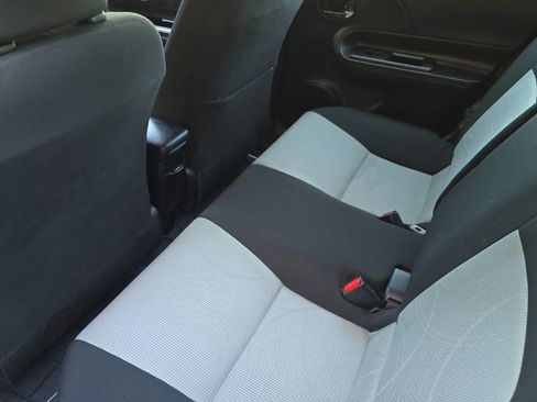 Used 2016 Toyota Prius C Two FWD image 4