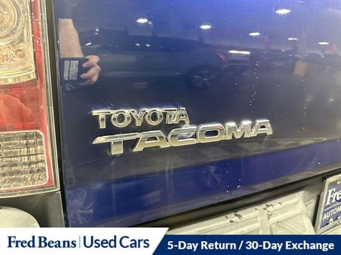 Used 2015 Toyota Tacoma 4x4 Double Cab image 29