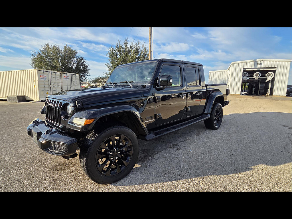 Used 2022 Jeep Gladiator Overland AWD/4WD image 2
