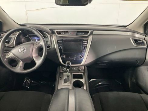 Used 2020 Nissan Murano SV image 17
