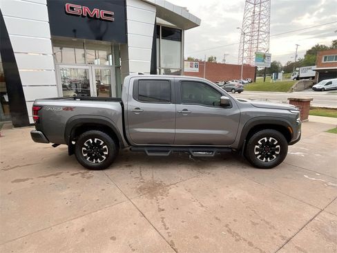 Used 2023 Nissan Frontier PRO-4X w/ Tow Package image 7