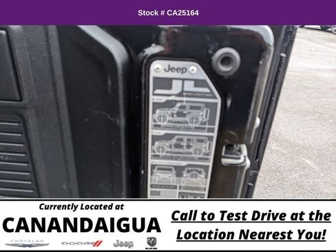 Used 2021 Jeep Wrangler Unlimited Sport image 30