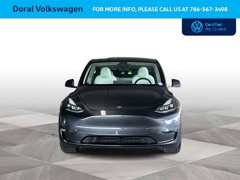 Used 2025 Tesla Model Y Performance AWD/4WD image 3