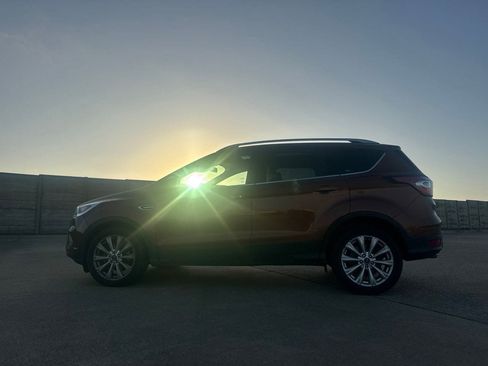 Used 2017 Ford Escape Titanium w/ Equipment Group 301A FWD image 13