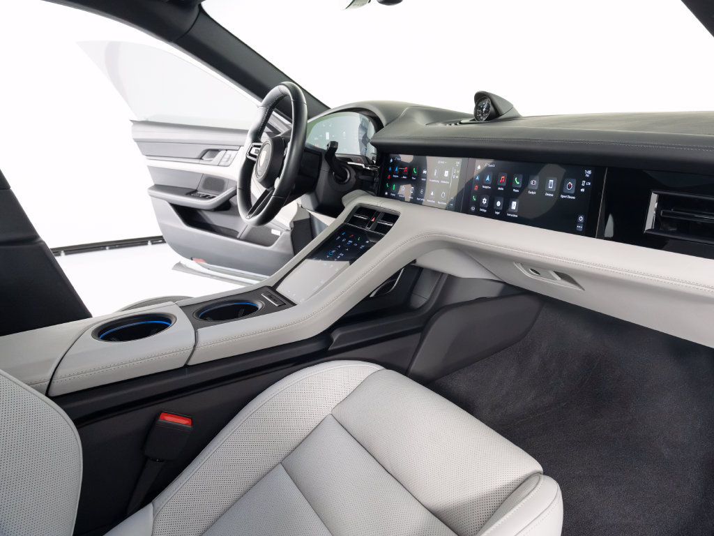 Certified 2023 Porsche Taycan 4S AWD/4WD image 35