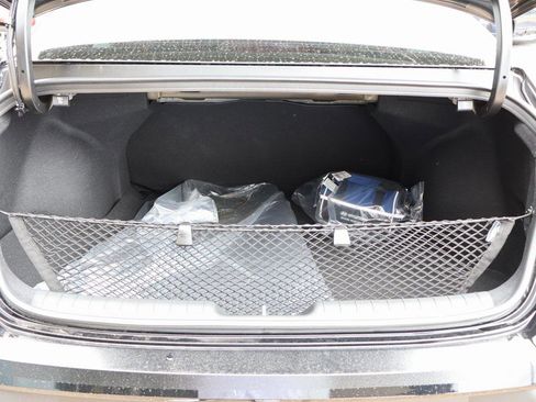 New 2025 Hyundai Elantra Sport image 15