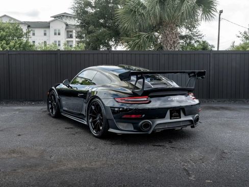 Used 2018 Porsche 911 GT2 RS RWD image 6