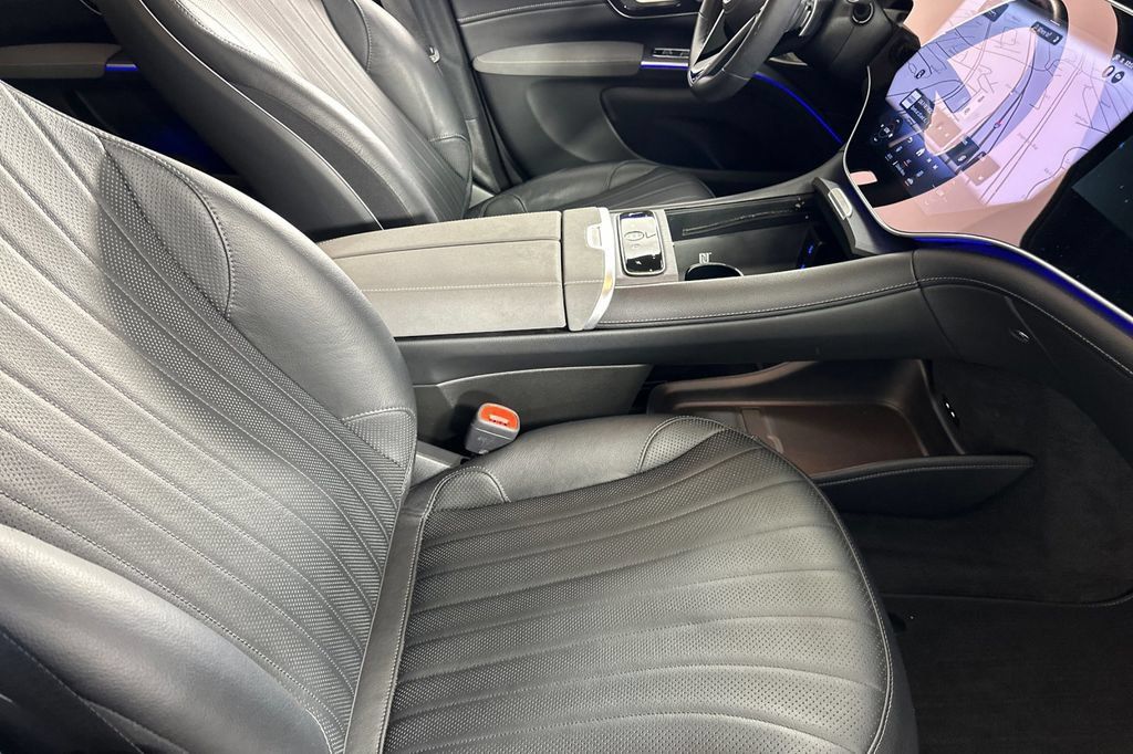 Certified 2024 Mercedes-Benz EQS 450+ 4MATIC SUV image 19
